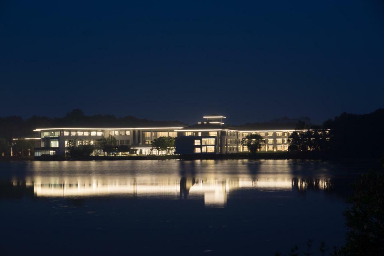 The Purple Palace - Jinling Hotels & Resorts Нанкін Екстер'єр фото